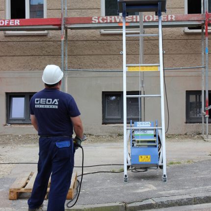 GEDA Baulift/Dachdeckerlift bis 250kg | 20m mieten