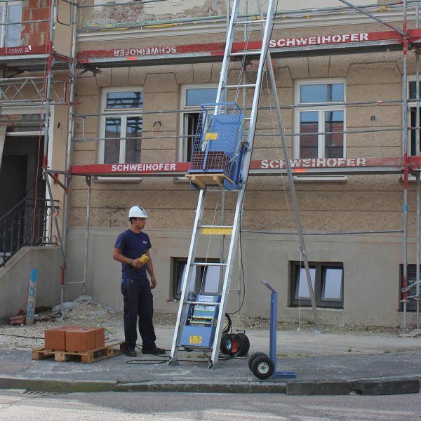 GEDA Baulift/Dachdeckerlift bis 250kg | 20m mieten
