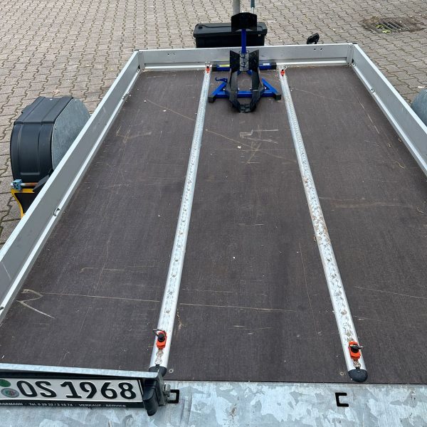 Profi Anhänger 1.8T | Absenkbar | Motorradanhänger mieten
